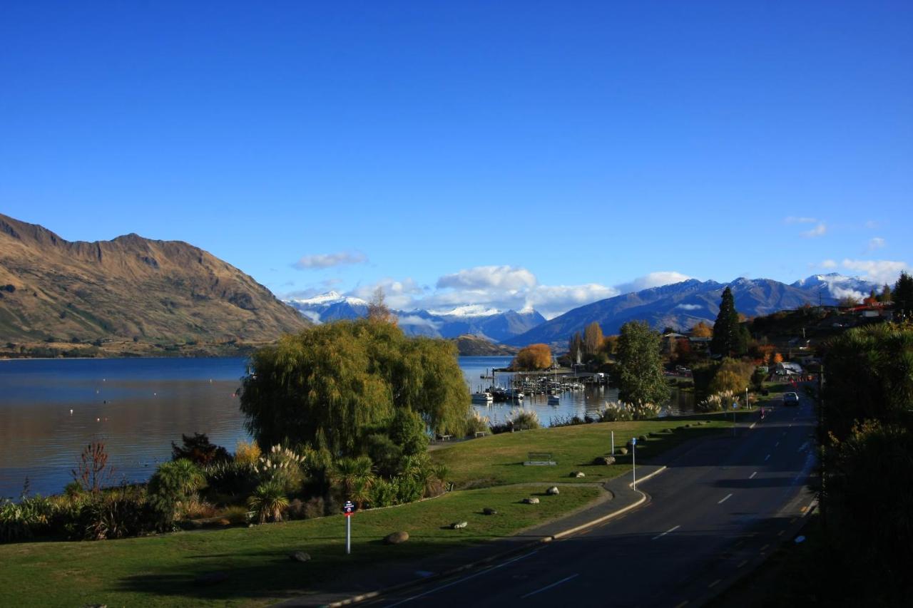 The Moorings Motel And Apartments Wanaka Exteriör bild