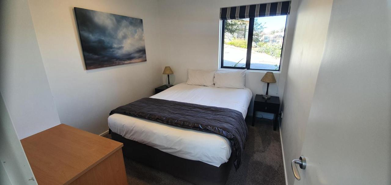 The Moorings Motel And Apartments Wanaka Exteriör bild