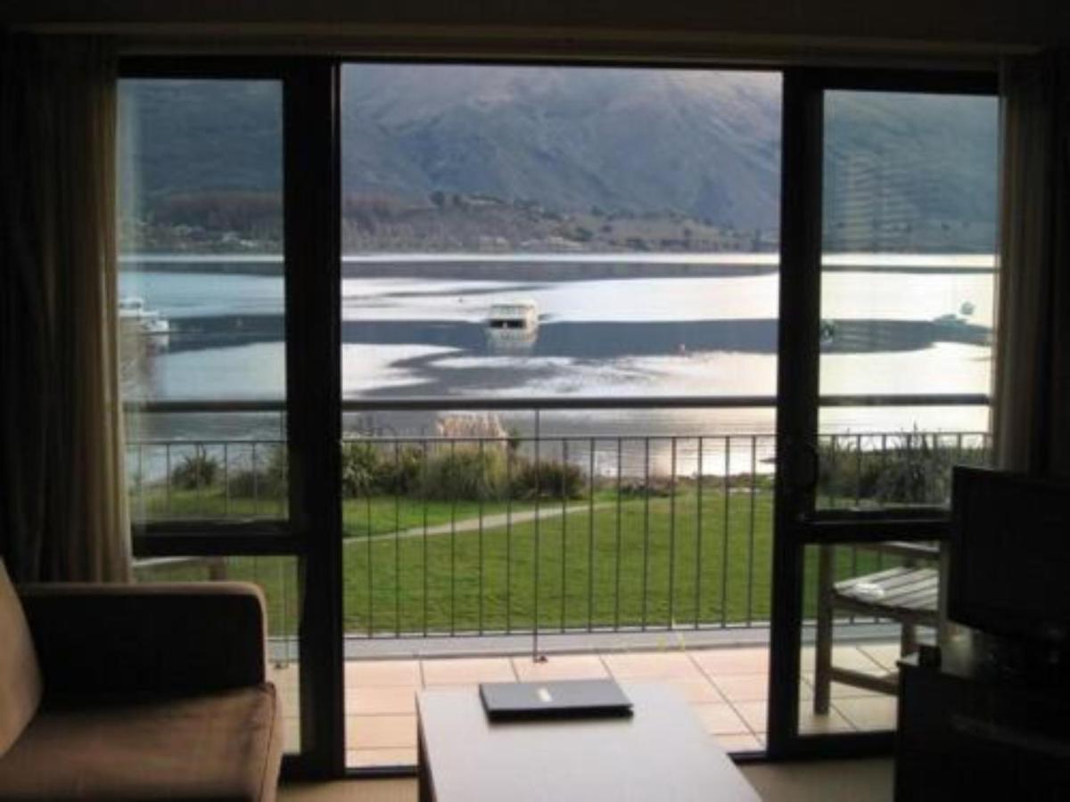 The Moorings Motel And Apartments Wanaka Exteriör bild