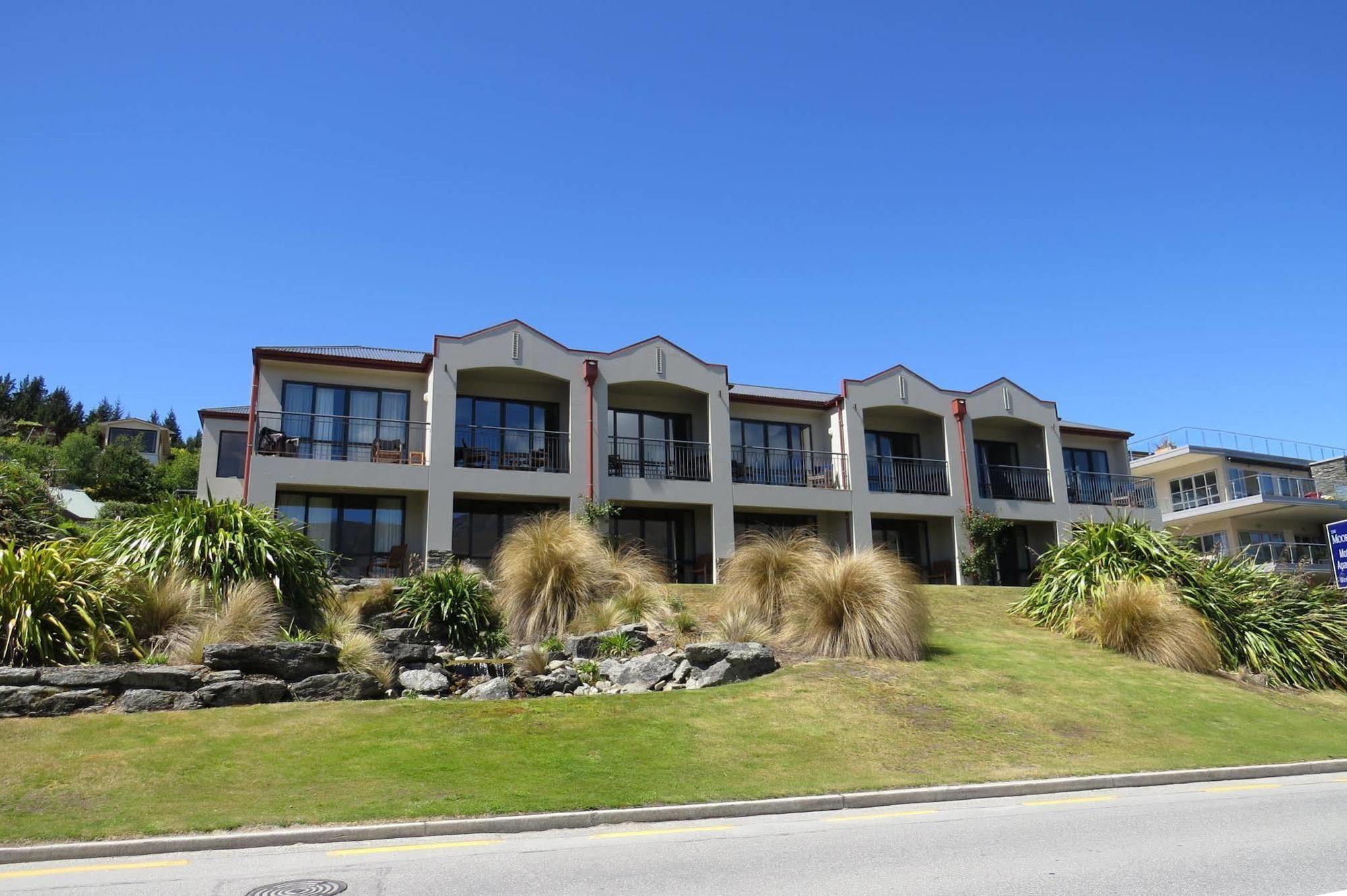 The Moorings Motel And Apartments Wanaka Exteriör bild